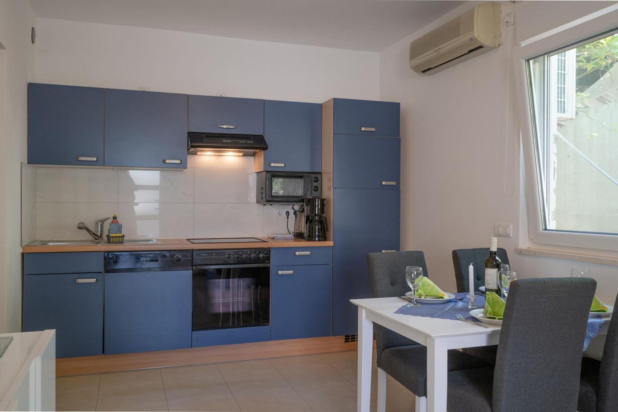 Apartmani Marelic - Sun Beach Завалатица Екстериор снимка