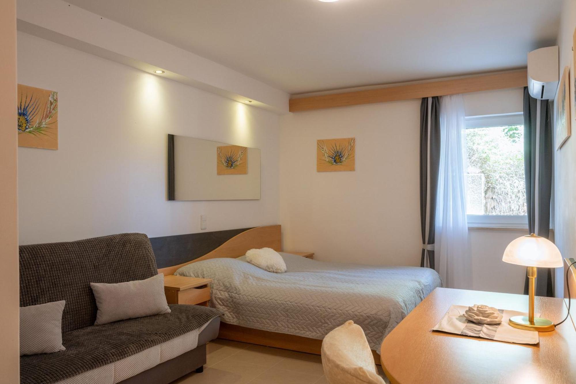 Apartmani Marelic - Sun Beach Завалатица Екстериор снимка