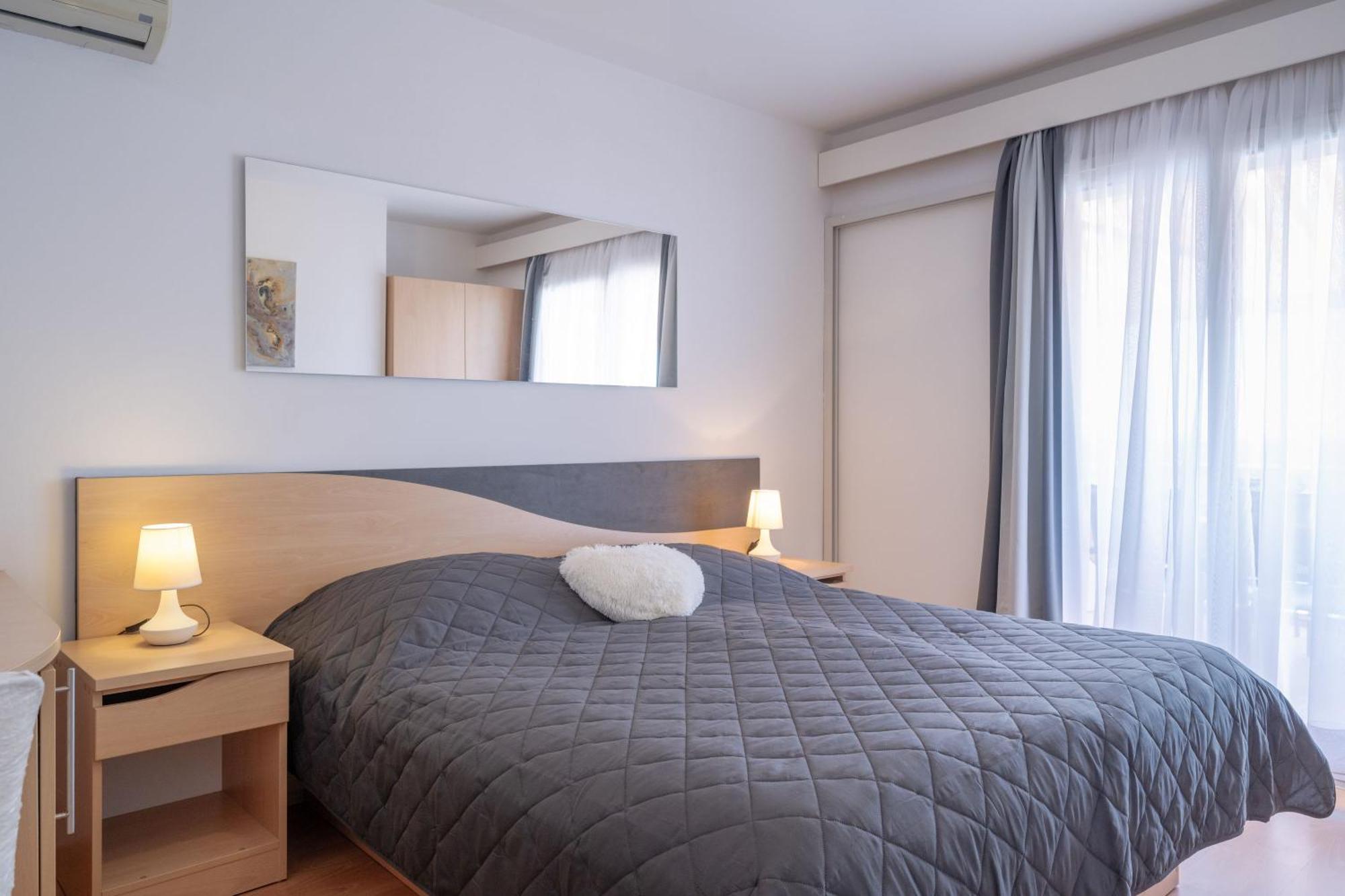 Apartmani Marelic - Sun Beach Завалатица Екстериор снимка