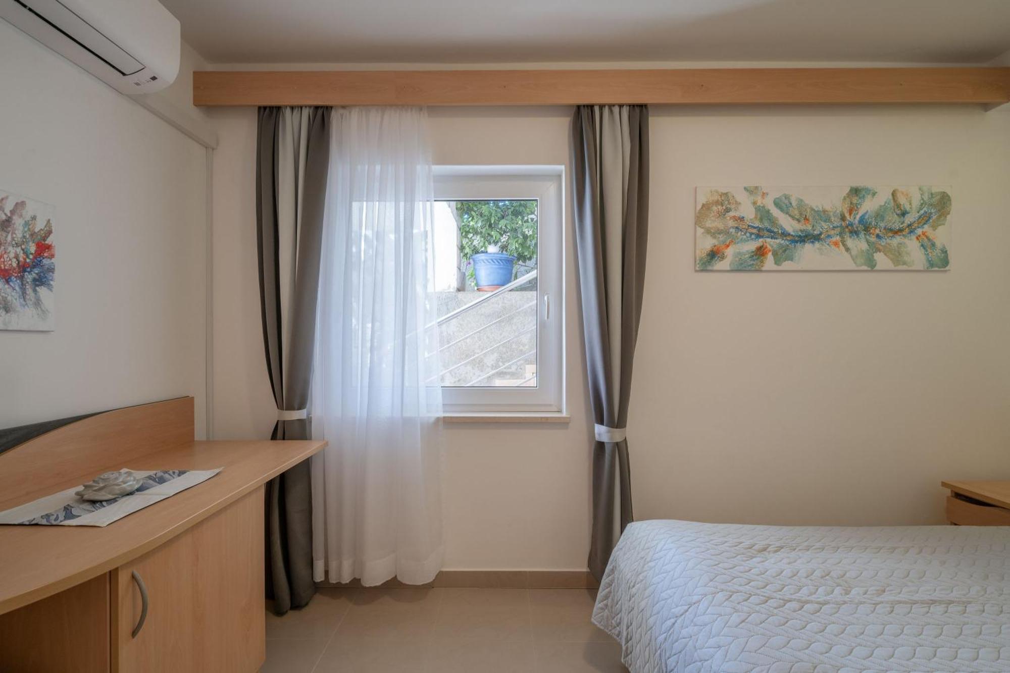 Apartmani Marelic - Sun Beach Завалатица Екстериор снимка