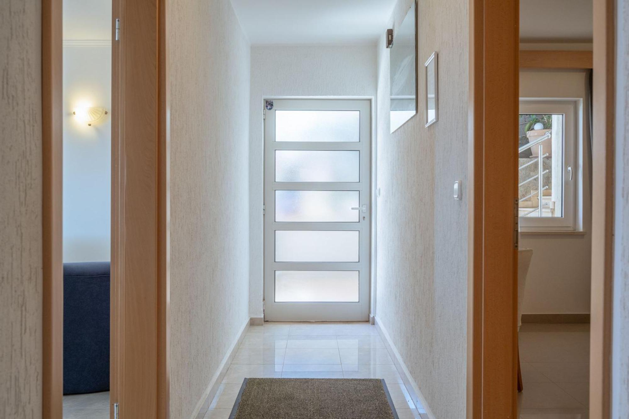 Apartmani Marelic - Sun Beach Завалатица Екстериор снимка